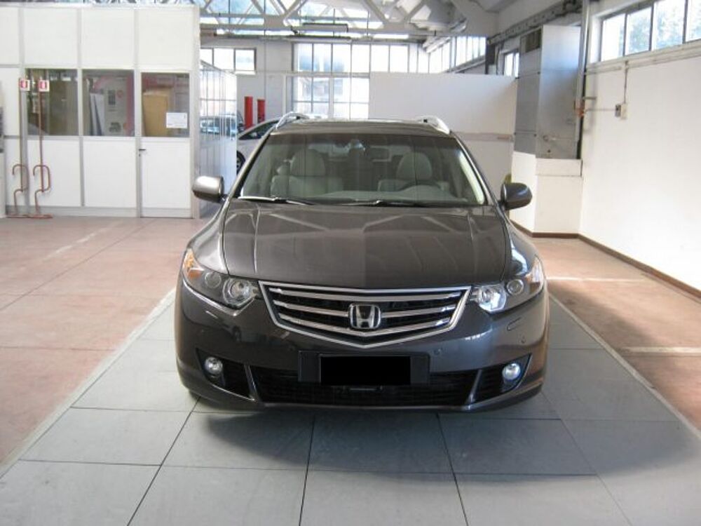 Honda Accord 2.2 i-DTEC Tour. aut. Excl. Adv. DPF